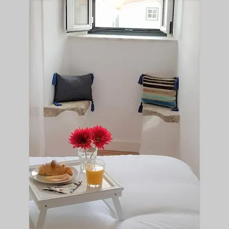Inloveapartments - Window To Heaven דירה